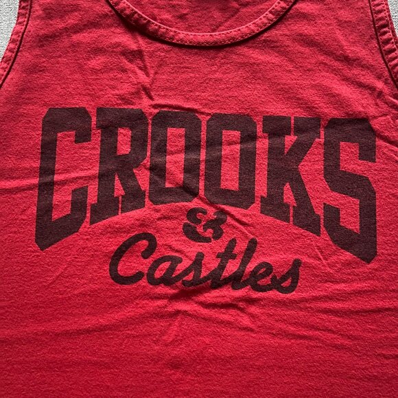 Crooks & Castles Sleeveless Graphic Tank Top Shirt Men Size Medium Red Logo - Picture 2 of 7